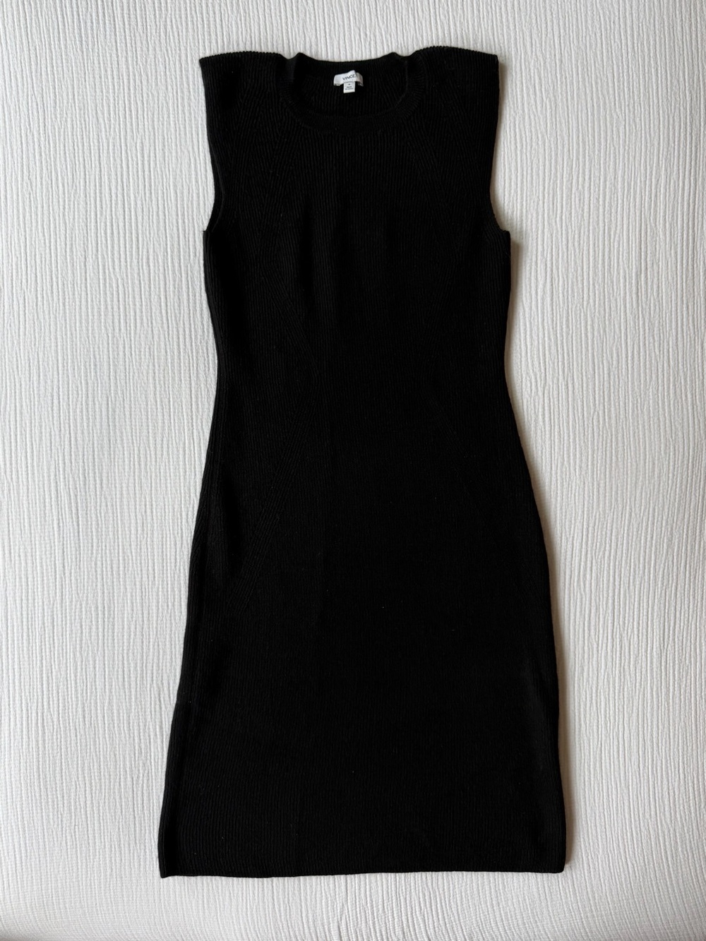 VINCE Wool Plaited Rib Stretch Knit Black Dress Size Medium